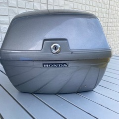 バイクリアボックス