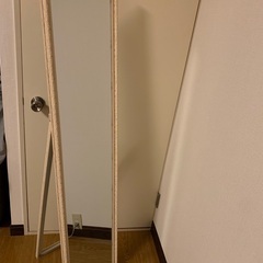 洋風ガーリーなスタンドミラー　8／11日15時まで