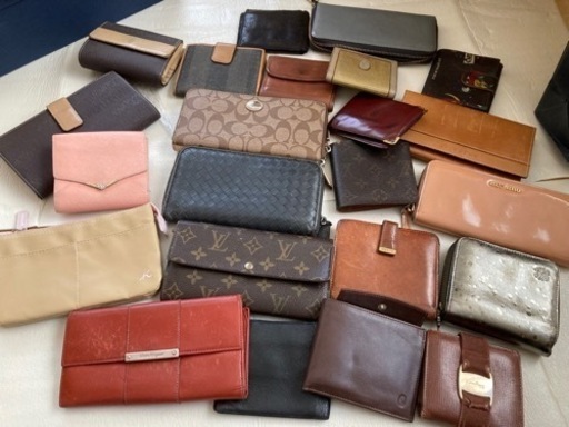 ルイヴィトン　ボッテガ　コーチなど財布まとめ売り