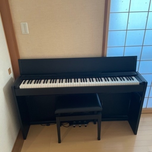 電子ピアノ　カシオ　PX830