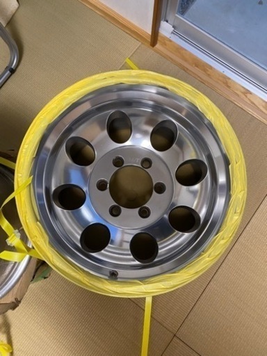 ミッキートンプソン　16インチ