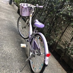 【半額値下げ】ブリヂストン子供自転車　20型（ヘルメット付）の画像