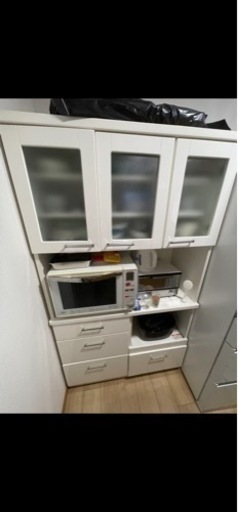 食器棚