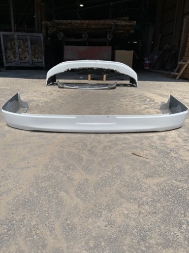 ハイエース　ワイド　スポイラー