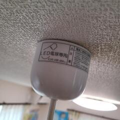3灯LEDシーリングライト訳ありの画像