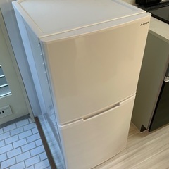 ⭐️2020年製　高さ104cm  123リットル　2ドア　冷蔵庫⭐️