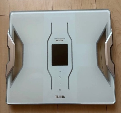 TANITA タニタ　体重計