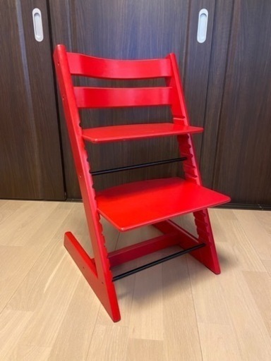 ストッケ椅子 レッド