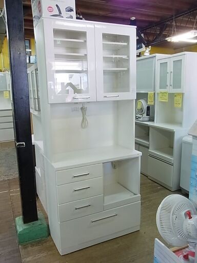 キッチンボード　２ドアレンジボード　食器棚　食器収納　キッチン収納　家電ボード　3箇所コンセント