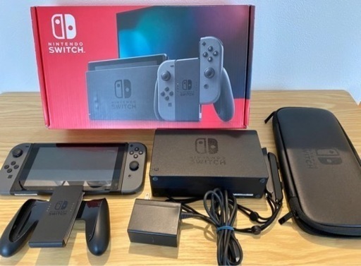 【2021年購入　箱あり】ニンテンドーSwitch(スイッチ) 一式＋ポータブルケース