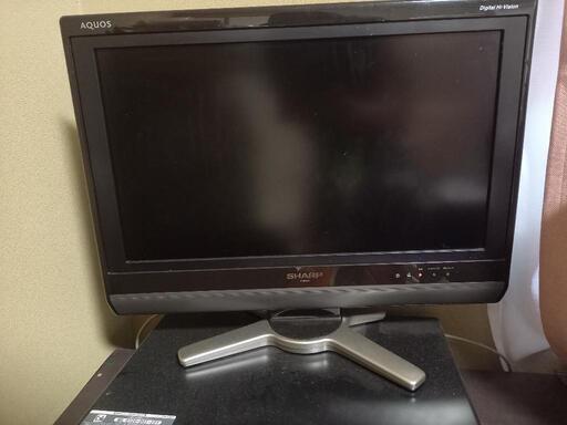液晶カラーテレビ
