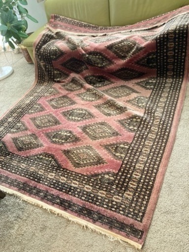 パキスタン絨毯