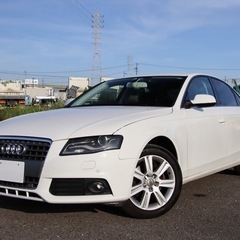 アウディ  A4セダン　2.0TFSI　ディーラー記録簿多数　1...