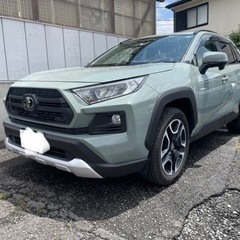 R2年　RAV4   4WD