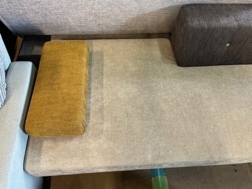 実売１０万　展示品　関家具　トット　ソファ