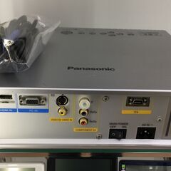 Panasonic 液晶プロジェクター TH-AE700 2004年製 中古の画像