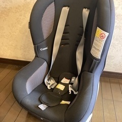 【取引中】combi チャイルドシート