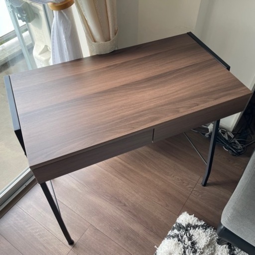 【美品】パソコンデスク引き出し付き　80cm(脚を入れると84cm)