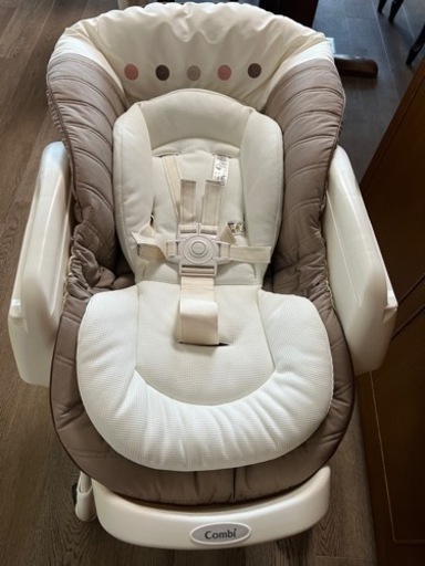 コンビ ハイローチェア ネムリラ AUTO SWING エッグショック