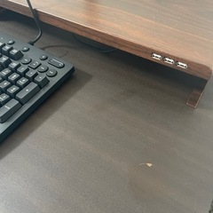 8/4値下げ【3点セット】デスク、キーボード、モニター置き机上台の画像