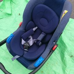 チャイルドシート　新生児　ブライトデニムプラス