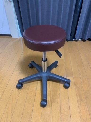 キャスター付きイス(昇降式)