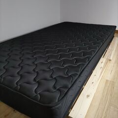【無料】ほとんど使っていない美品　シングル　マットレス