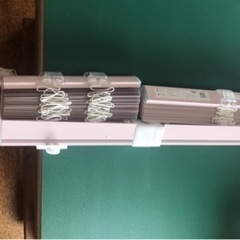 新品　TOSOブラインド　スラット25 浴室出窓　3連の画像