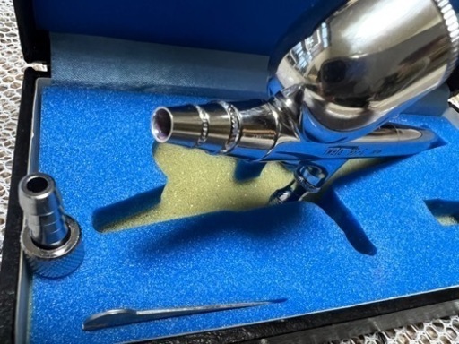 エアブラシ　iwata イワタ AIR BRUSH HP-C 