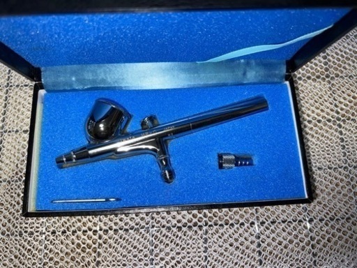 エアブラシ　iwata イワタ AIR BRUSH HP-C