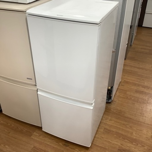 「安心の6ヶ月保証付！！【SHARP(シャープ)2ドア冷蔵庫】取りに来れる方限定！売ります！」
