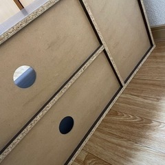 木製テレビボードの画像