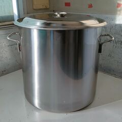 【美品】直径31.5cm　ステンレス製　寸胴鍋　全体的に綺麗です！