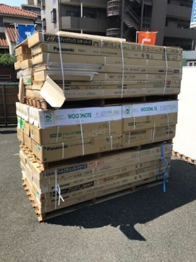 フロア　１山　１ケース～２ケース