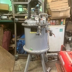 圧力鋳込み用脱泡タンク　(有田焼・波佐見焼)