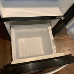 単身用の冷蔵庫の画像