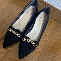 ハイヒール　２３センチ　黒　