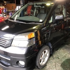 商談中にて、一時受付停止しますヴォクシークロ　車検付