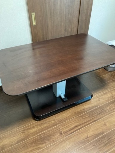 ニトリ　昇降テーブル