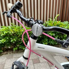 ブリヂストン レベナ 子供用 自転車 18サイズ（ホワイト×ブレーキカバーピンク） ブリヂストン レベナ 子供用 自転車 18サイズ（ホワイト×ブレーキ