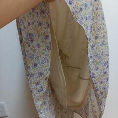 花柄ワンピースの画像