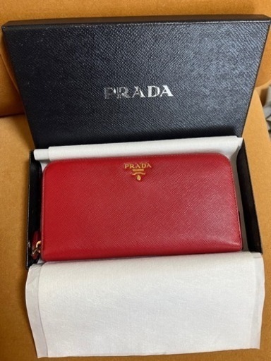 PRADA正規品　長財布