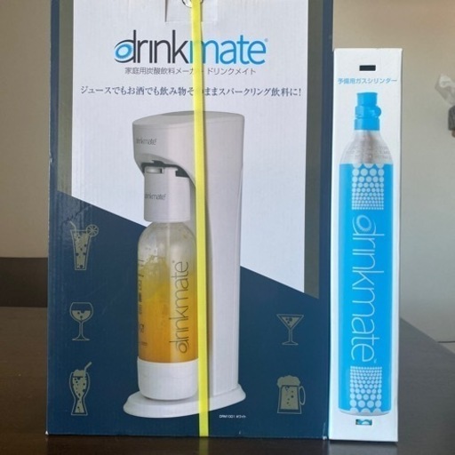 再値下げしました⭐︎ドリンクメイト　ホワイトDRM1001 別でガス1本有り　新品　未開封