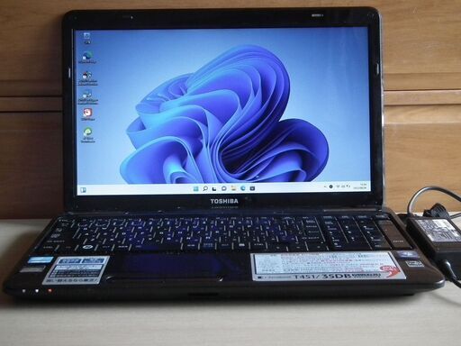 【SSD240GB搭載WIN11Pro64bit 東芝 Dynabook T451/35DB Core-i3/ﾒﾓﾘ4GB/Office365】
