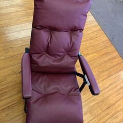スライドフットレスト付リラックスチェア