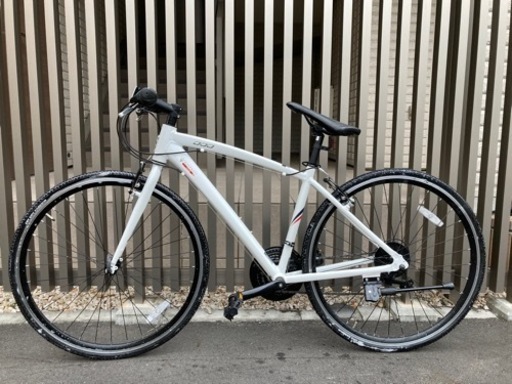 (美品)MASERATI 変速クロスバイク