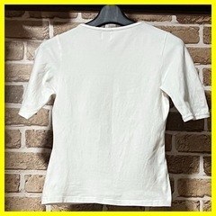 【値下げしました】ハート　ファー　クロップド Tシャツ　　ファー付き　カットソー　韓国ファッションの画像