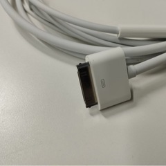 AppleコンポジットAVケーブルの画像