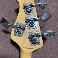 Sterling By Musicman SUB STINGRAY RAY4(スティングレイ ベース)の画像