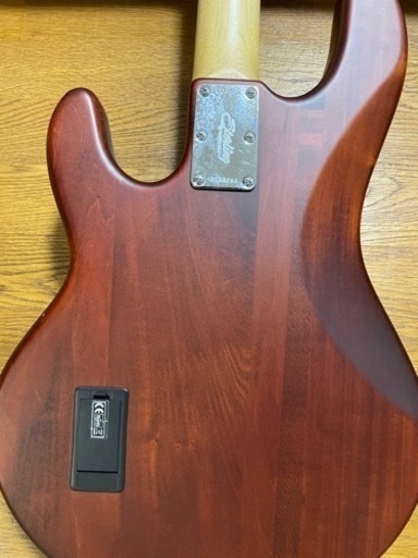 Sterling By Musicman SUB STINGRAY RAY4(スティングレイ ベース)